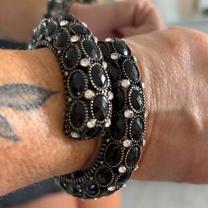 Elegant Black and Silver Women's Clamper Bracelet